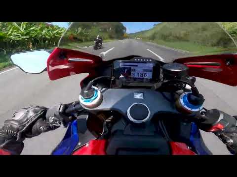 Leia mais sobre o artigo O BICHO PEGOU NA SERRINHA CBR 1000RR-R x S1000RR x SRAD 1000