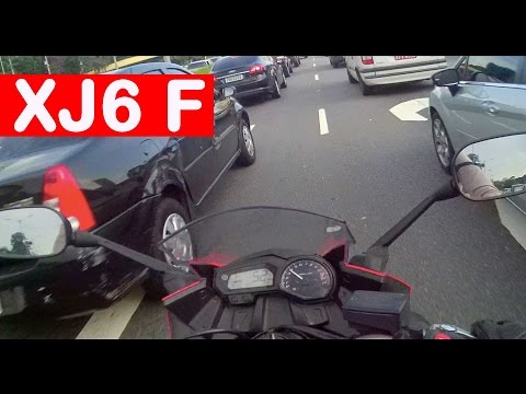 Leia mais sobre o artigo #1 MotoVlog com a XJ6 F, dica para o corredor e susto no trânsito – Mulheres de Moto